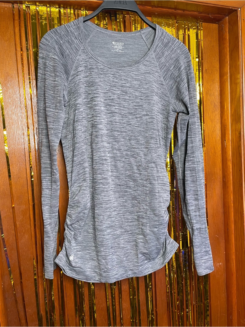 Athleta Gray Heather Long Sleeve Performance Tee